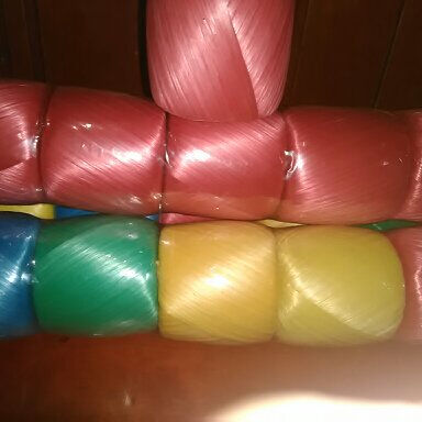 Cuerda de rafia de PP colorida para embalaje de huevos, venta caliente en Yemen, cuerda de rafia de PP